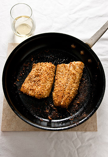 almond crusted whitefish